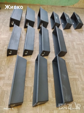 Продавам правоъгълни и цилиндрични саксии , снимка 2 - Саксии и кашпи - 53666104