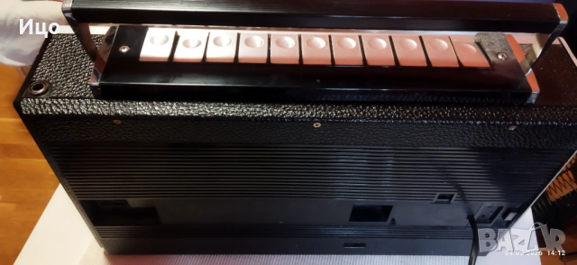 Grundig Satellit 2000 колекционерско радио., снимка 5 - Радиокасетофони, транзистори - 53353787