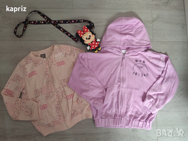 Детски анораци и подарък чантичка , размер 128 , цена 15 лв общо