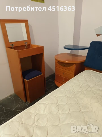 Спалня, снимка 10 - Спални и легла - 50821412