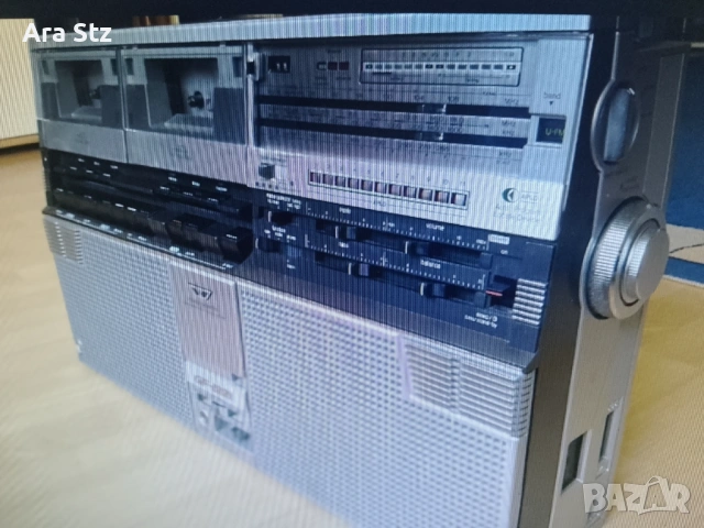 SHARP 555, снимка 5 - Радиокасетофони, транзистори - 53823569