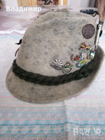 Ловджийска шапка-вълнена.