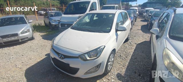 Hyundai i20 1.1 CRDi facelift ,NAVI, снимка 4 - Автомобили и джипове - 31567563