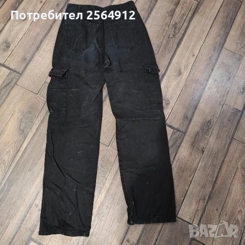 продавам дамски панталон на Bershka , снимка 4 - Панталони - 47199371