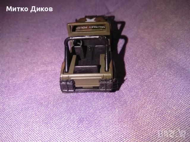 Колекционерска количка Военен джип 4 х 4 roader метална, снимка 4 - Колекции - 50165888