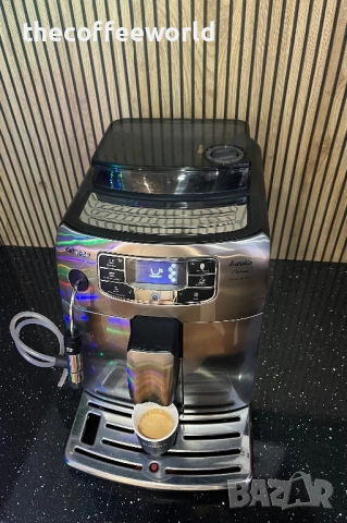 Saeco Intelia Deluxe - Перфектно състояние с 6 месеца гаранция!, снимка 2 - Кафемашини - 52775603