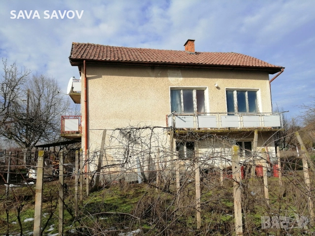 Продавам къща в с. Сталийска махала област Монтана