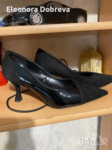 Обувки на токче велурени 