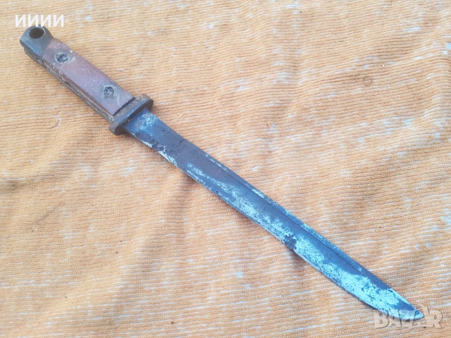 Щик М 95 окопен нож , снимка 2 - Антикварни и старинни предмети - 53445901