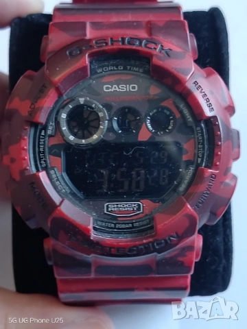 Часовник Casio G-Shock GA-900-1AER