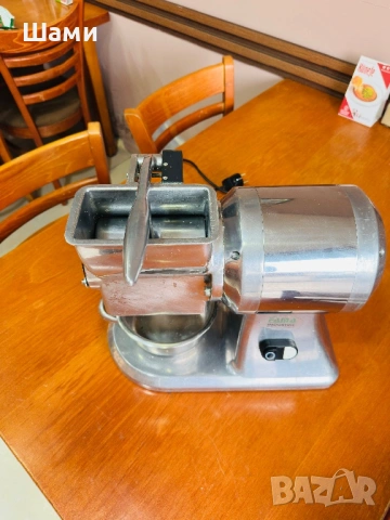 Професионално ренде за кашкавал и сирене , снимка 2 - Обзавеждане на кухня - 53683592