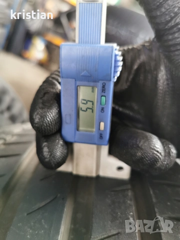 235 50 18 continental 4бр , снимка 3 - Гуми и джанти - 54286081