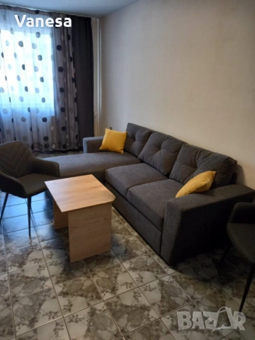 Двустаен апартамент под наем в Центъра