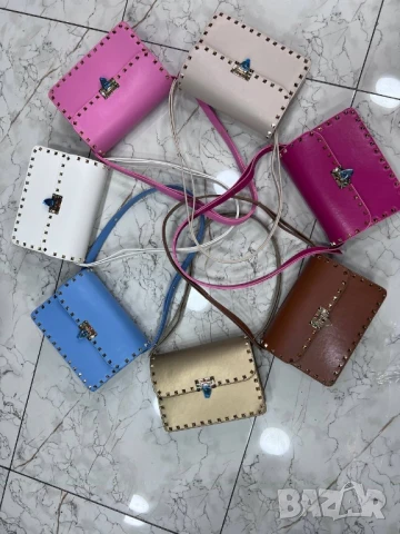 чанти valentino garavani , снимка 18 - Чанти - 51319613