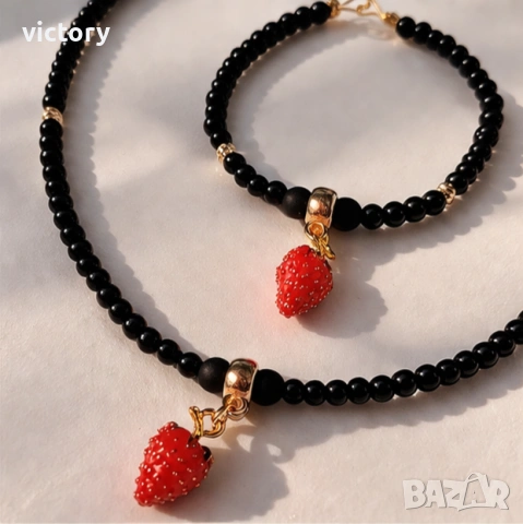 🍓 Комплект гривна + колие (чокър) с ягодка – Noir Berry Set 🍓