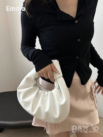 Елегантна дамска чанта за всеки повод 	•	Модерна чанта – стил и удобство в едно, снимка 3 - Чанти - 52078103