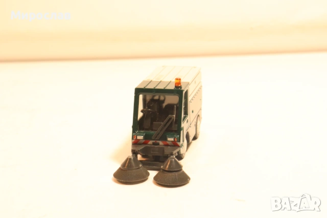 WIKING H0 1/87 КОМУНАЛНИ ДЕЙНОСТИ КАМИОН МОДЕЛ, снимка 3 - Колекции - 54075512