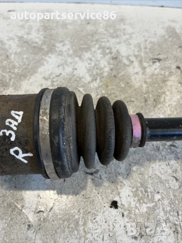 Заден десен кардан за Subaru Outback 2.0D Estate (2010) , снимка 2 - Части - 54227318