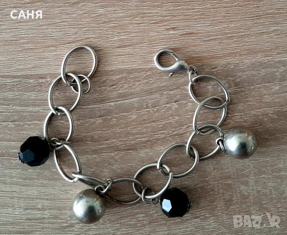 Козметична кутия с капак и подплата и козметична чантичка, снимка 10 - Други - 53227043