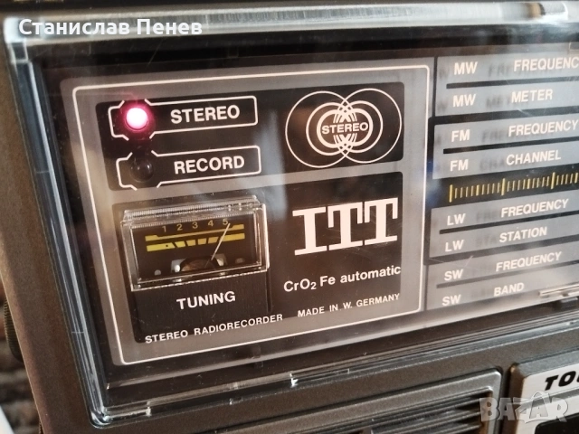 ITT Touring Stereo Radiorecorder, снимка 2 - Ресийвъри, усилватели, смесителни пултове - 54014247