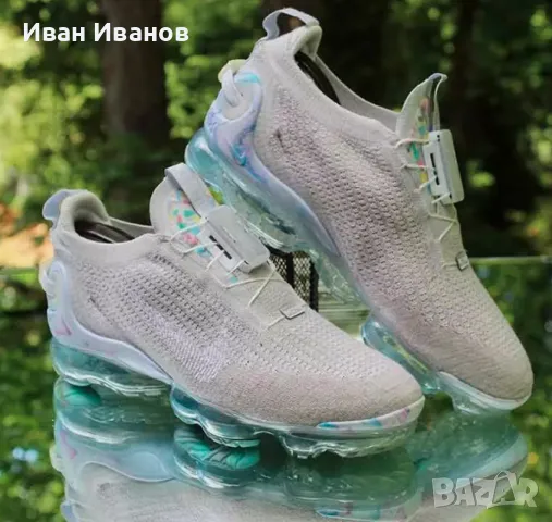 оригинални маратонки NIKE AIR VAPORMAX 2020 FLYKNIT  номер 42 ,5 , снимка 2 - Маратонки - 47233484