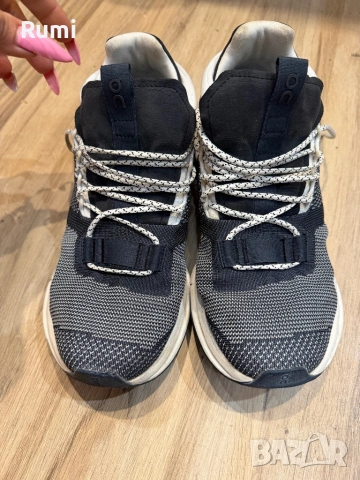 Оригинални маратонки On Running Cloudnova Black White ! 41, снимка 3 - Маратонки - 53760243