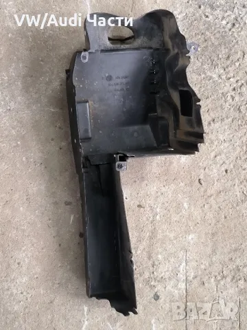 Капак капаци ляв фар за Голф 4 Бора VW Golf 4 Bora 1J0805965, снимка 2 - Части - 50317094