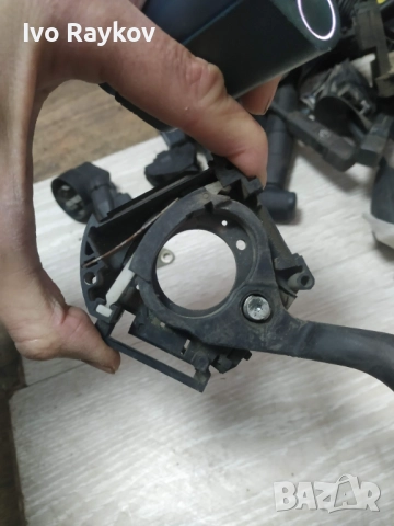  лоста , чистачките 1H6953503AC , Volkswagen Golf III , снимка 6 - Части - 52887585