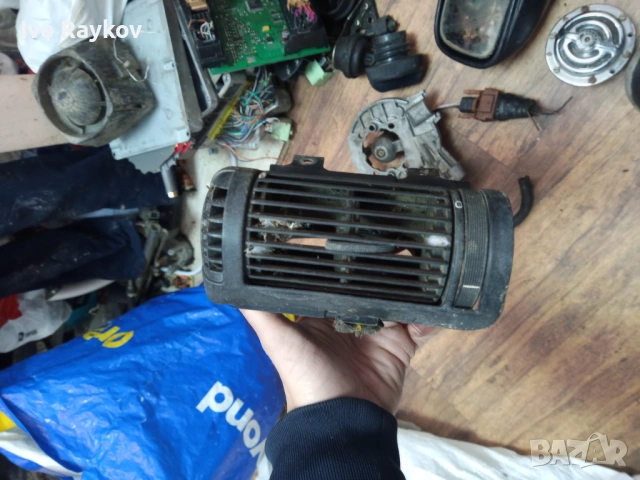 Front Right Air Vent Opel Astra F CC 4/5 Door 90360117 RH