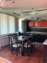 Продавам двустаен, луксозно обзаведен апартамент, снимка 2