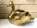 Красив позлатен порцеланов лебед от Англия , снимка 2