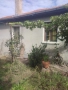 Продавам селска къща с двор, снимка 7