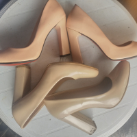Дамски обувки , снимка 1 - Дамски обувки на ток - 44977587