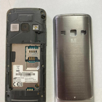 Телефон Samsung GT-S5610, снимка 2 - Samsung - 44993348