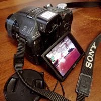 Фотоапарат Sony DSC- HX100V, снимка 3 - Фотоапарати - 45283240
