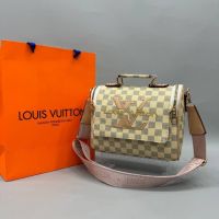 Дамски луксозни чанти - CK/MarcJacobs/Louis Vuitton  - различни цветове - 48 лв., снимка 16 - Чанти - 45263055
