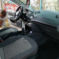 Seat Ibiza, снимка 6 - Автомобили и джипове - 45682306