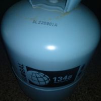 Празна газова бутилка от газ фреон R134, снимка 1 - Други инструменти - 45467755