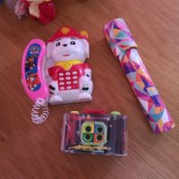Лот играчки: музикален телефон, фотоапарат с отварящи се, въртящи елементи и калейдоскоп Обща цена 1, снимка 1 - Музикални играчки - 45058632
