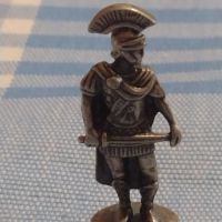 Метална фигура играчка KINDER SURPRISE Римски Центурион за КОЛЕКЦИОНЕРИ 27392, снимка 7 - Колекции - 45449148