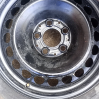 Резервна гума с джанта за Мерцедес w210, снимка 1 - Гуми и джанти - 45048090