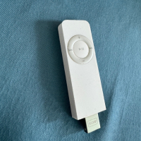 ipod shuffle 1поколение 512MB , Айпод , Apple Ipod Shuffle, снимка 6 - iPod - 45054524