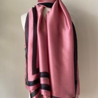 Розов шал, голям размер, снимка 2 - Шалове - 45427886