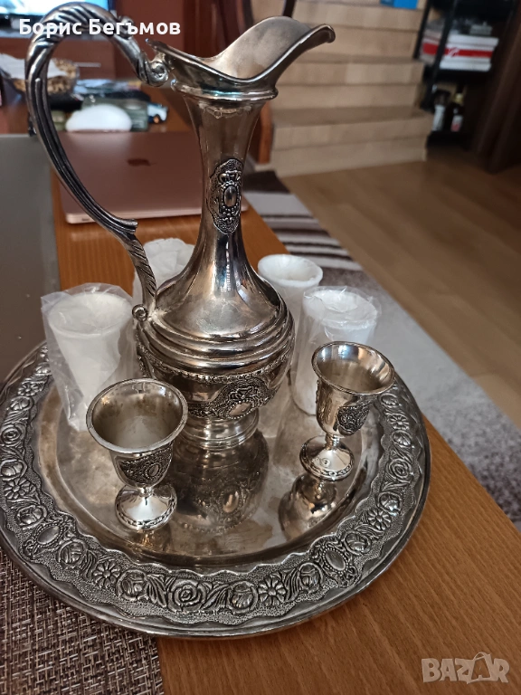 Посребрен комплект 6 бр.чаши с кана за аперитив, снимка 1