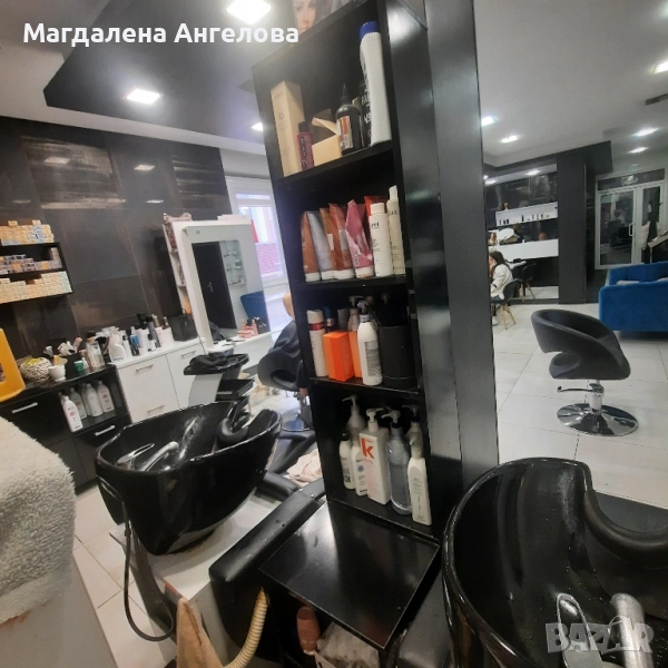 Черен дървен шкаф , снимка 1