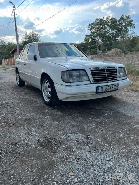 Mercedes W124 E class, снимка 1