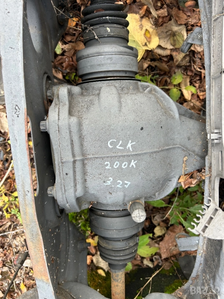 диференциал Mercedes C CLK W203 W209 3.27 clk200 kompressor c200, снимка 1