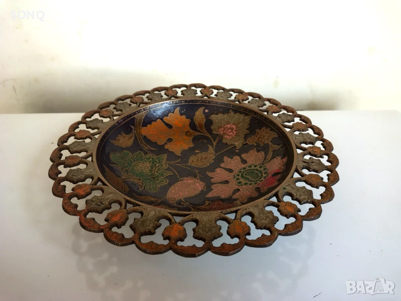 Прекрасен Стар Бронзов Съд-Фруктиера, снимка 1