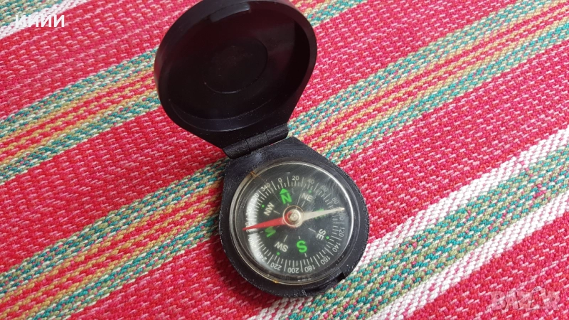 Компас с капак, снимка 1