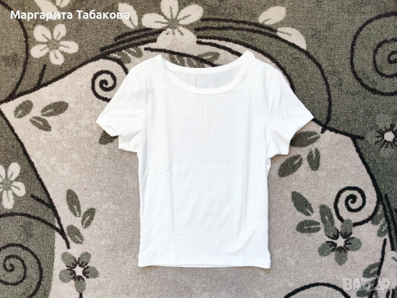 Нова бяла изчистена блузка с къс ръкав , снимка 1